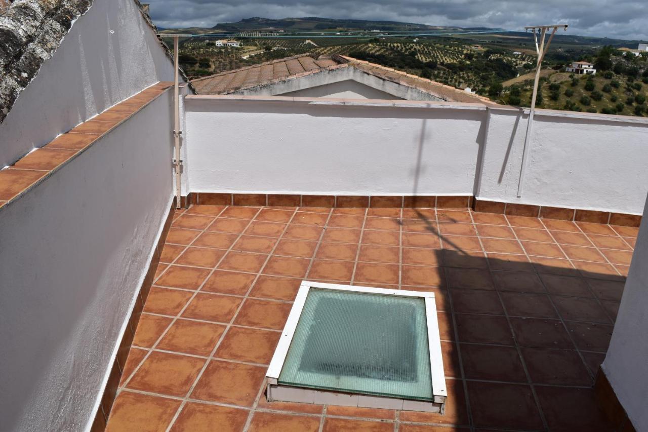 Alojamiento Rural Carmen Setenil De Las Bodegas Luaran gambar
