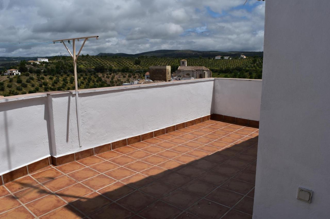 Alojamiento Rural Carmen Setenil De Las Bodegas Luaran gambar