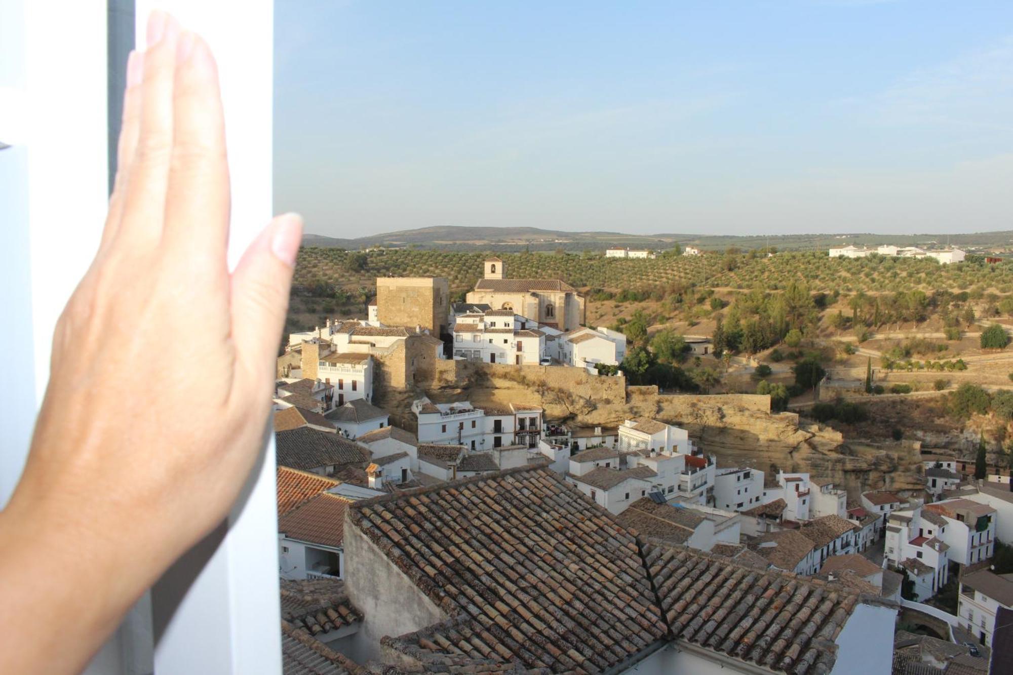 Alojamiento Rural Carmen Setenil De Las Bodegas Luaran gambar